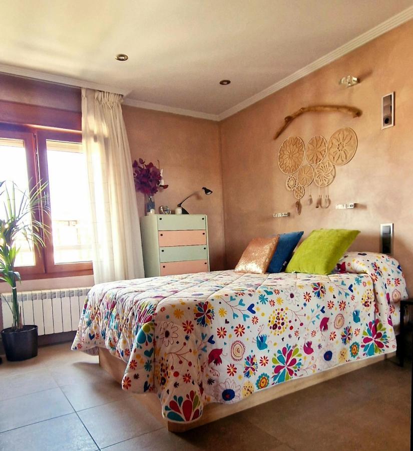 M&J Apartment Gijon Exterior photo